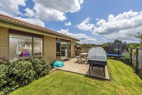 Photo of property in 8 Adelphi Place, Albany, Auckland, 0632