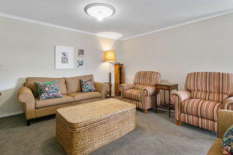 Photo of property in 9 Woodstock Crescent, Leamington, Cambridge, 3432