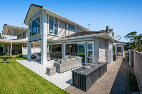 Photo of property in 3 Claude Road, Stanmore Bay, Whangaparaoa, 0932