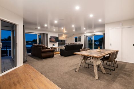 Photo of property in 60b Wilson Road South, Paengaroa, 3189