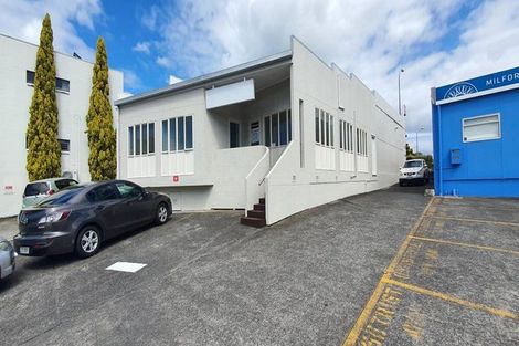 Photo of property in 2/151 Kitchener Road, Pukekohe, 2120