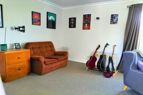 Photo of property in 27 Galt Street, Hawera, 4610