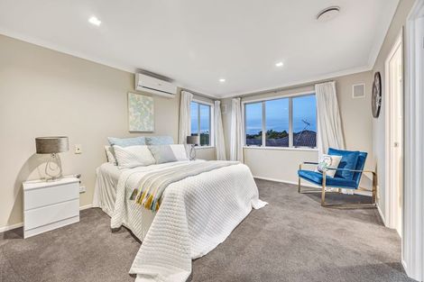 Photo of property in 8 Baverstock Road, Flat Bush, Auckland, 2016