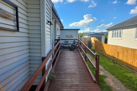 Photo of property in 35 Junction Road, Paeroa, 3600