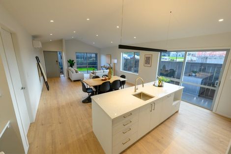 Photo of property in 25 Lumino Terrace, Peacocke, 3206