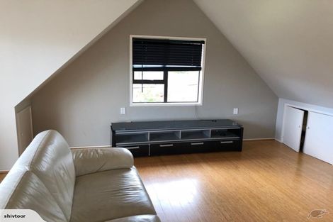 Photo of property in 174 Bradbury Road, Highland Park, Auckland, 2010