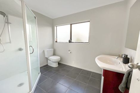 Photo of property in 9 Cargill Grove, Kelvin Grove, Palmerston North, 4414