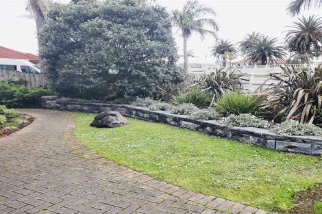 Photo of property in 264 Hill Road, The Gardens, Auckland, 2105