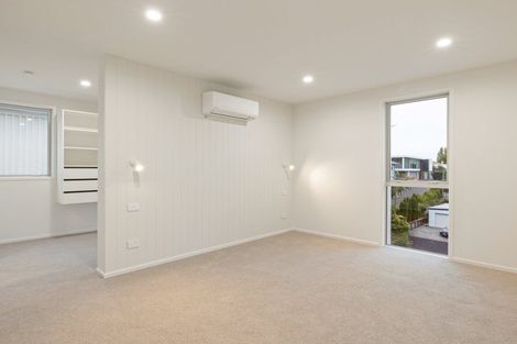 Photo of property in 2/2 Woodstock Road, Fairfield, Hamilton, 3214