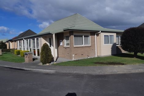 Photo of property in Villa Estate, 52/55 Armstrong Avenue, Carterton, 5713