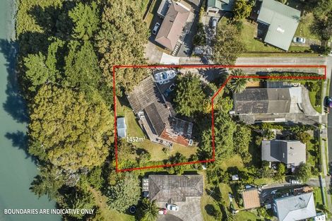 Photo of property in 114 Ennis Avenue, Pakuranga Heights, Auckland, 2010