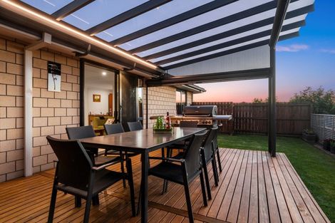 Photo of property in 5 Rexford Heights, Pyes Pa, Tauranga, 3112