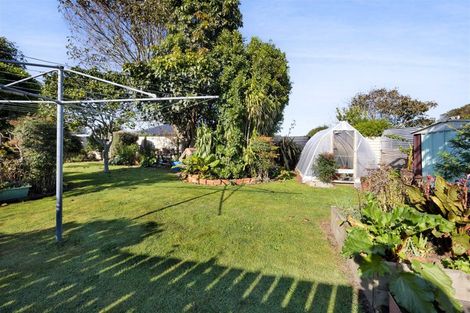 Photo of property in 13 Disraeli Street, Hawera, 4610