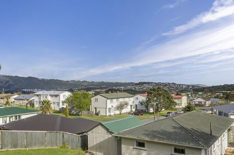 Photo of property in 74 Arahura Crescent, Waitangirua, Porirua, 5024