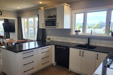 Photo of property in 27 Allnatt Street, Temuka, 7920