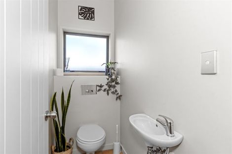 Photo of property in 21 Amoka Crescent, Parklands, Christchurch, 8083