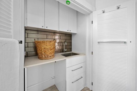 Photo of property in 181 Vigor Brown Street, Napier South, Napier, 4110