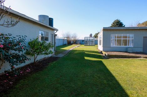 Photo of property in 6 London Street, Weston, Oamaru, 9401