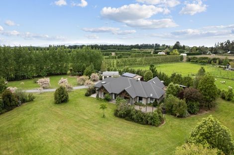 Photo of property in 2/1314 West Coast Road, West Melton, Christchurch, 7671