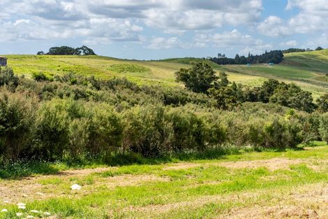 Photo of property in 149 Whaka Street, Maungaturoto, 0583