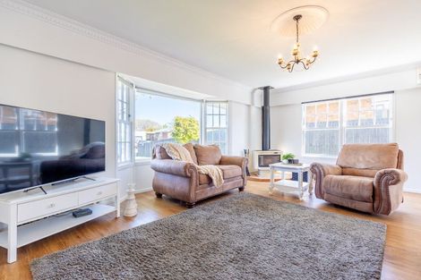 Photo of property in 35 Callender Terrace, Paraparaumu Beach, Paraparaumu, 5032