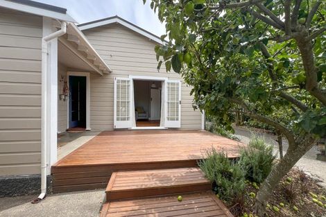 Photo of property in 182 High Street North, Carterton, 5713