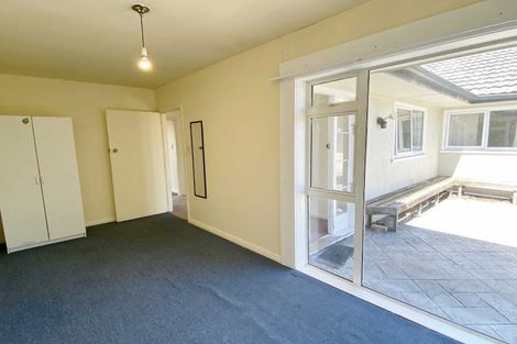 Photo of property in 10 Clonbern Place, Upper Riccarton, Christchurch, 8041