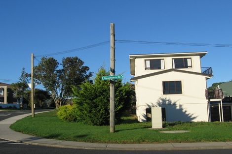 Photo of property in 57 Beachlands Road, Beachlands, Auckland, 2018