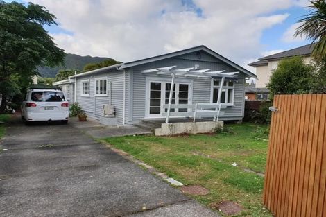 Photo of property in 41 Cambridge Terrace, Waiwhetu, Lower Hutt, 5010