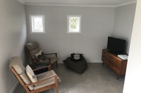 Photo of property in 47b Hill Road, Hillpark, Auckland, 2102