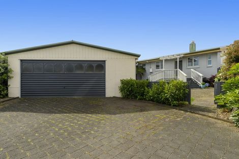Photo of property in 13 Tupaea Place, Otumoetai, Tauranga, 3110