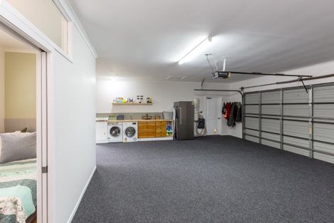 Photo of property in 88 Kuratawhiti Street, Greytown, 5712