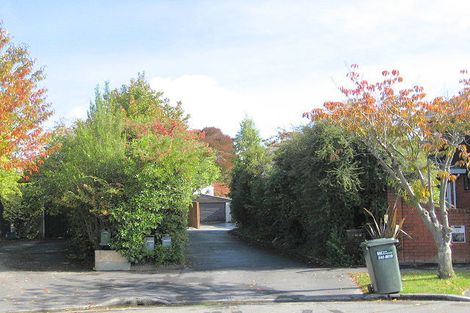 Photo of property in 9 Burrows Place, Ilam, Christchurch, 8041