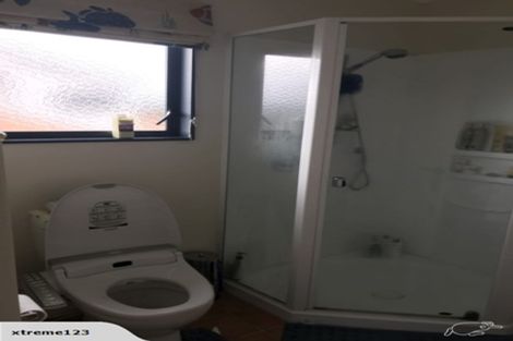 Photo of property in 19 Claverton Grove, Churton Park, Wellington, 6037