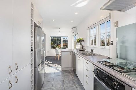 Photo of property in 23 Hicks Close, Whitby, Porirua, 5024