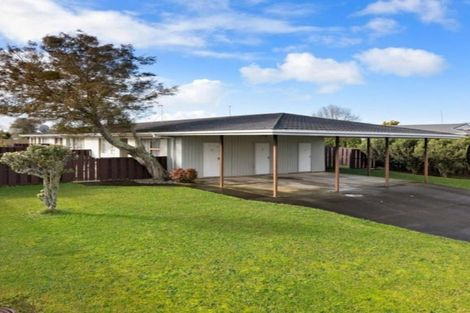 Photo of property in 2/15 Latham Avenue, Pakuranga, Auckland, 2010