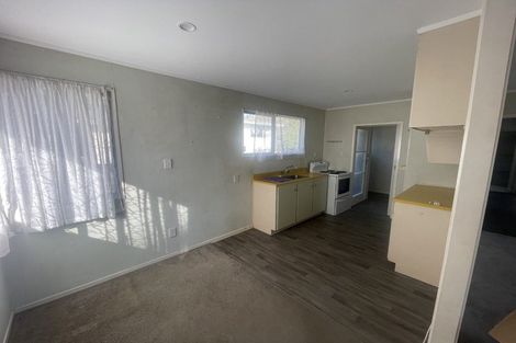Photo of property in 357 Roscommon Road, Clendon Park, Auckland, 2103