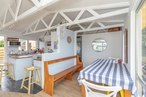 Photo of property in 12 Rangitane Street, Himatangi Beach, Foxton, 4891