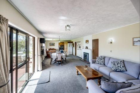 Photo of property in 56 Hetley Crescent, Taradale, Napier, 4112