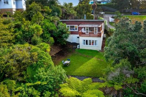 Photo of property in 20 Marae Road, Greenhithe, Auckland, 0632