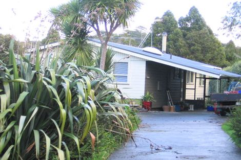 Photo of property in 14 Grand View Road, Leigh, 0985