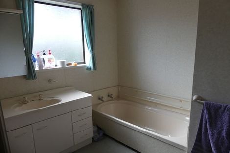 Photo of property in 26 Montclare Avenue, Ilam, Christchurch, 8041