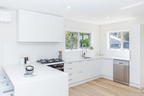 Photo of property in 10a Tarbett Road, Hillcrest, Hamilton, 3216