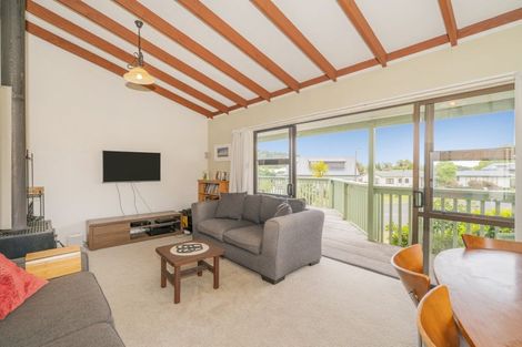 Photo of property in 1 Norfolk Place, Tairua, 3508