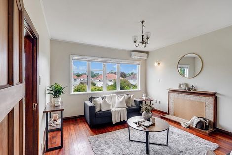 Photo of property in 24 Plunket Terrace, Hamilton East, Hamilton, 3216