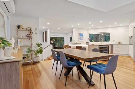 Photo of property in 73m Park Rise, Campbells Bay, Auckland, 0630