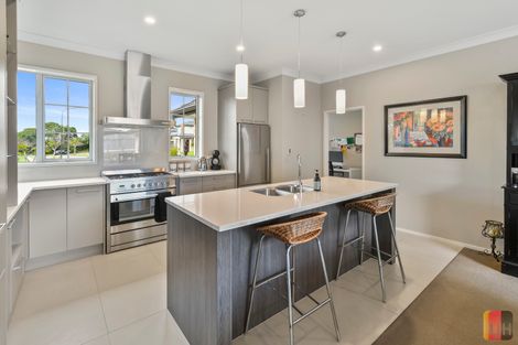 Photo of property in 242 Harbourside Drive, Karaka, Papakura, 2113