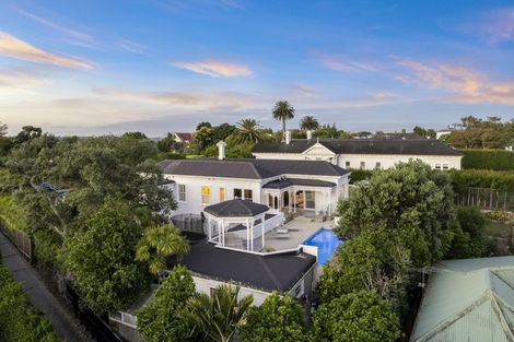 Photo of property in 306 Jervois Road, Herne Bay, Auckland, 1011