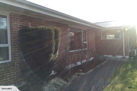 Photo of property in 60 Burnside Crescent, Burnside, Christchurch, 8053