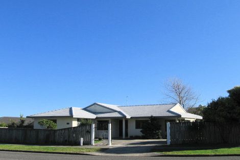 Photo of property in 57 Weggery Drive, Waikanae Beach, Waikanae, 5036
